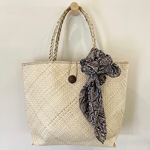 Handwoven Mengkuang Tote Bag