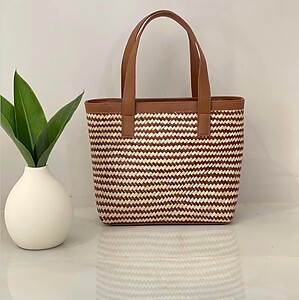 Handwoven Mengkuang Bag Medium Tote