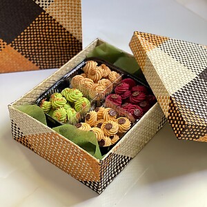 Handwoven Mengkuang Box Medium