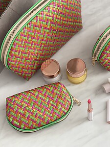 Handwoven Mengkuang Travel Pouch