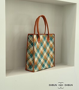 Handwoven Mengkuang Bag Square