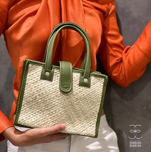 Handwoven Mengkuang Bag Timeless Classic Mini