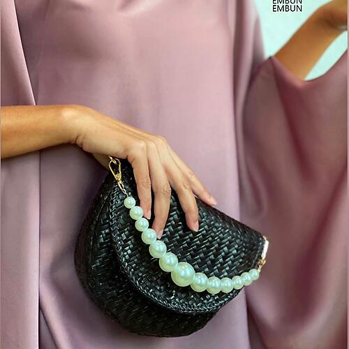 Handwoven Mengkuang Lya Mini Clutch