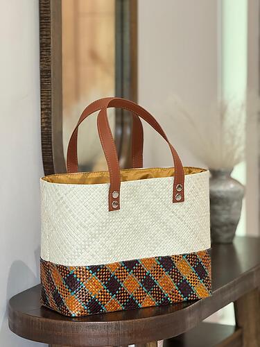 Handwoven Mengkuang Basket Tote Large