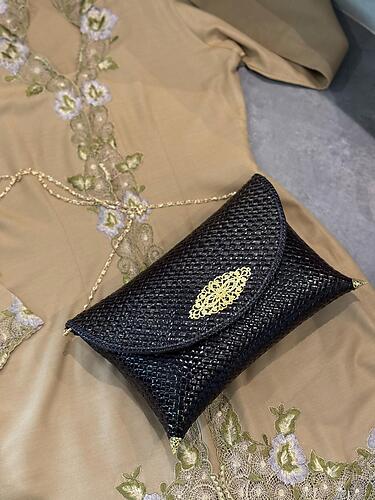 Handwoven Mengkuang Mahsuri Clutch - Pre order ready by early MAY